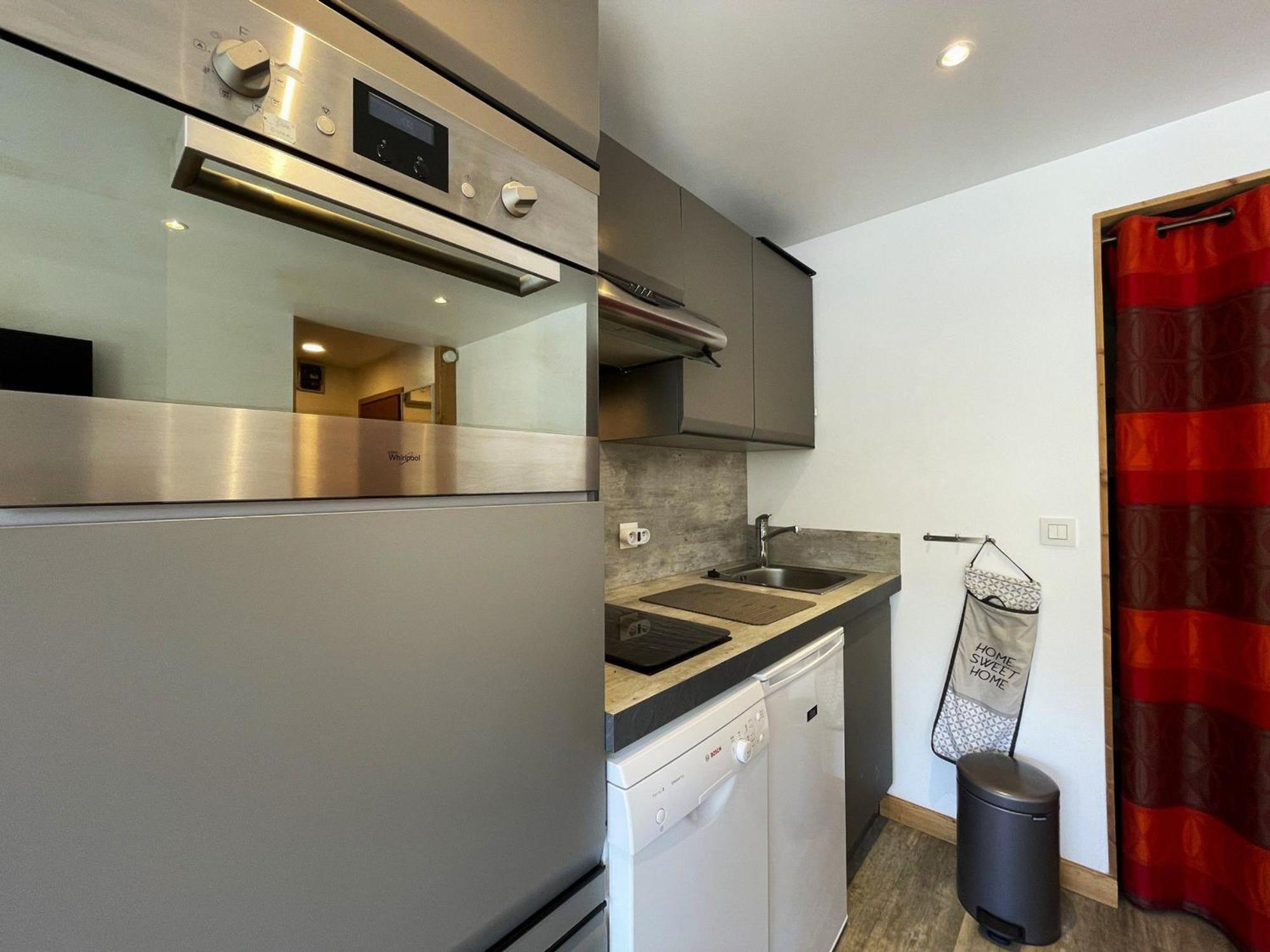 Studio Les Menuires, 1 pièce, 4 personnes - FR-1-452-230 Saint-Martin-de-Belleville Extérieur photo