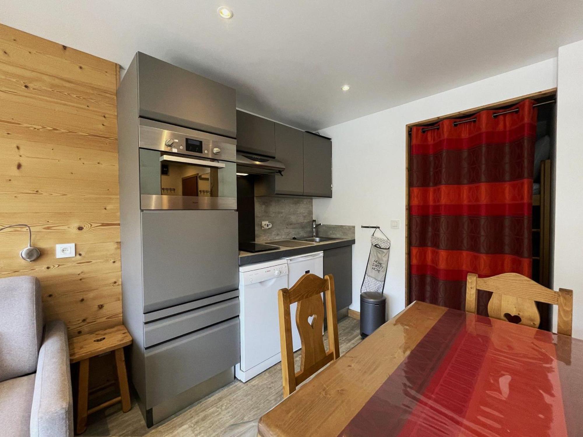 Studio Les Menuires, 1 pièce, 4 personnes - FR-1-452-230 Saint-Martin-de-Belleville Extérieur photo